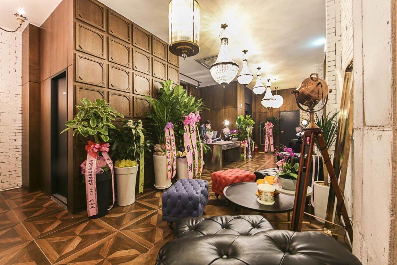 Lerocherrouge Hotel Chuncheon Exterior foto