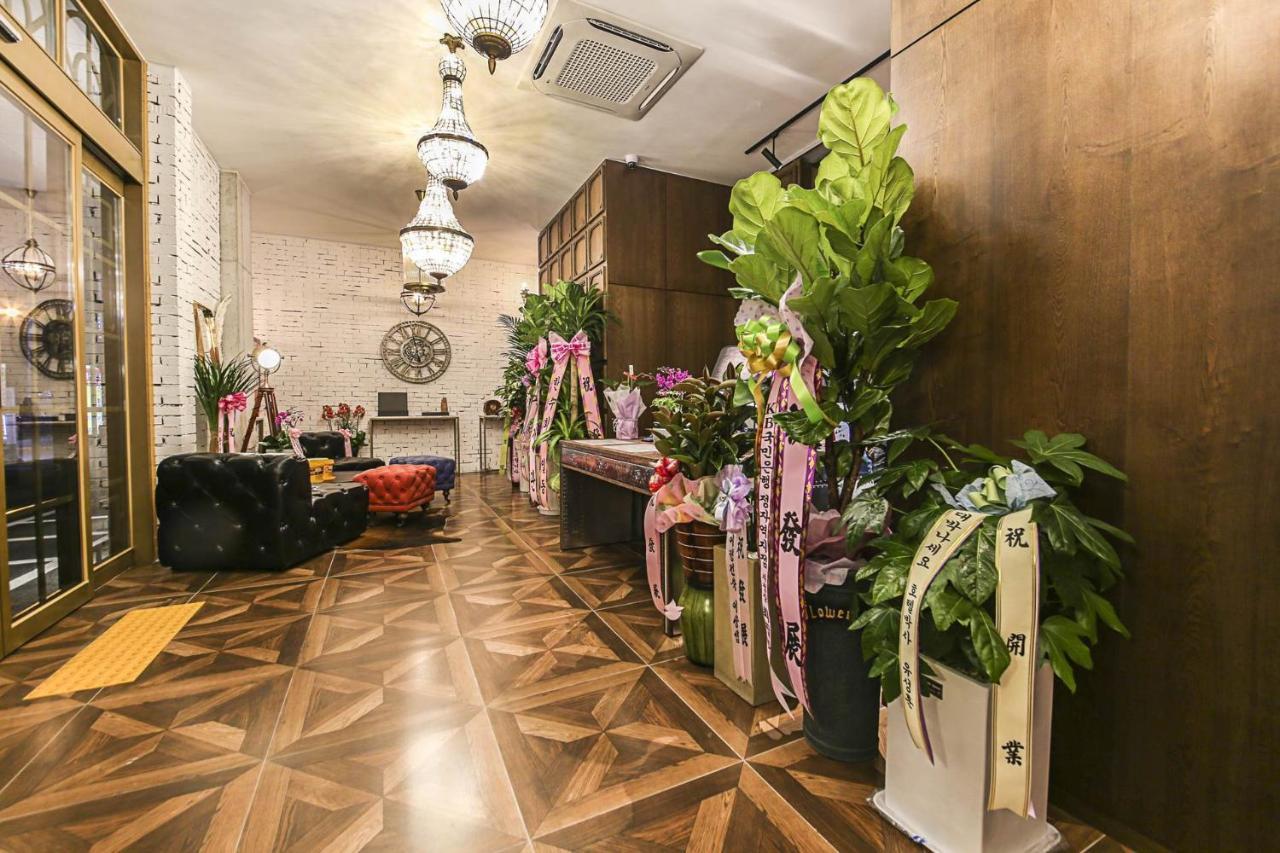Lerocherrouge Hotel Chuncheon Exterior foto